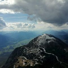 Flugwegposition um 13:50:41: Aufgenommen in der Nähe von Villach, Österreich in 2423 Meter